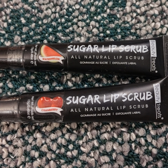 NWT! 2- Beauty Treats Sugar Lip Scrubs - Picture 2 of 4